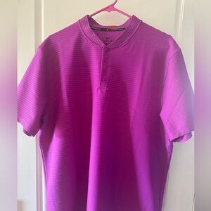 Tiger Woods golf polo